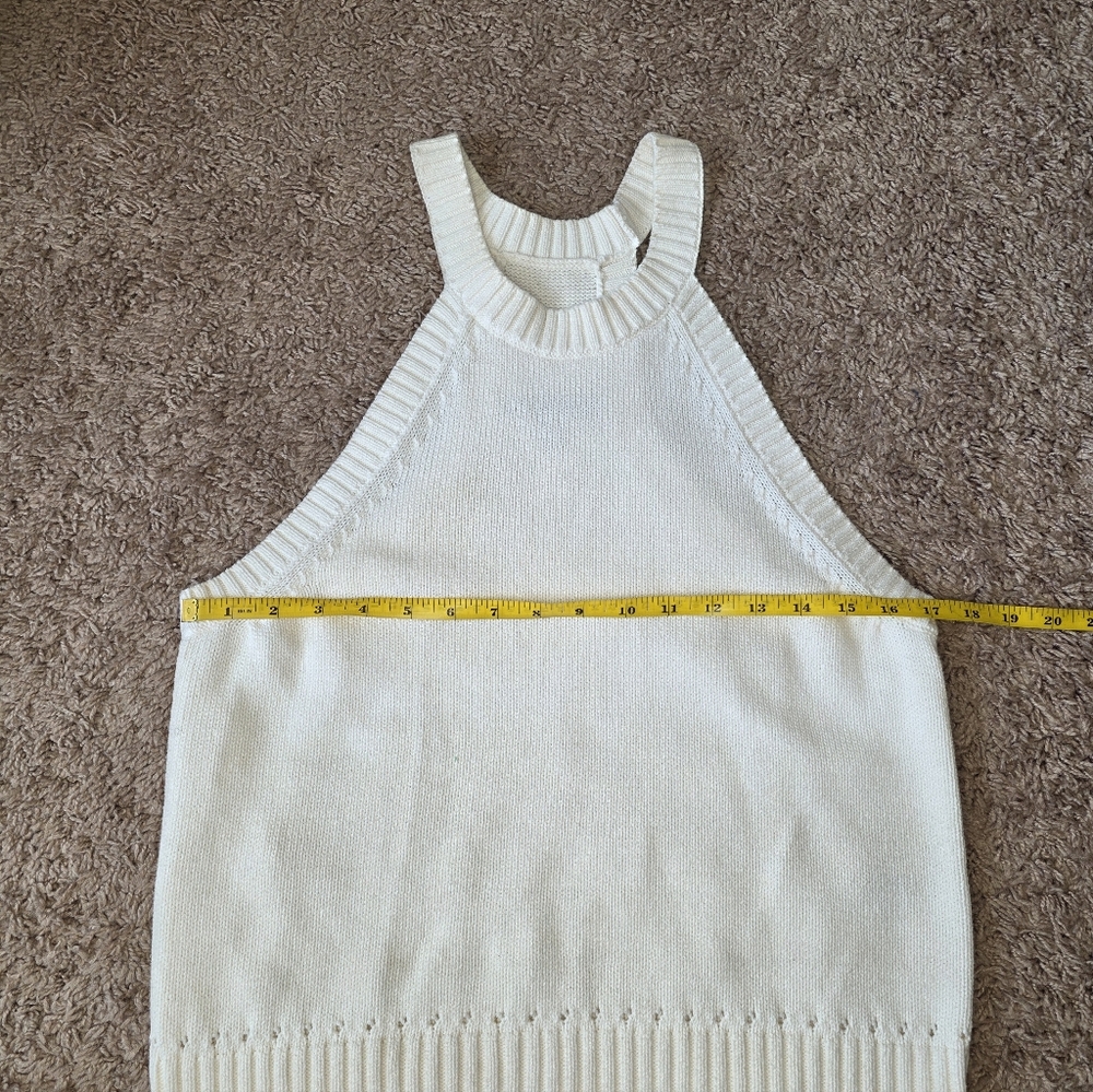 Banana Republic Knit Racerback Top Size Large - Picture 6 of 7